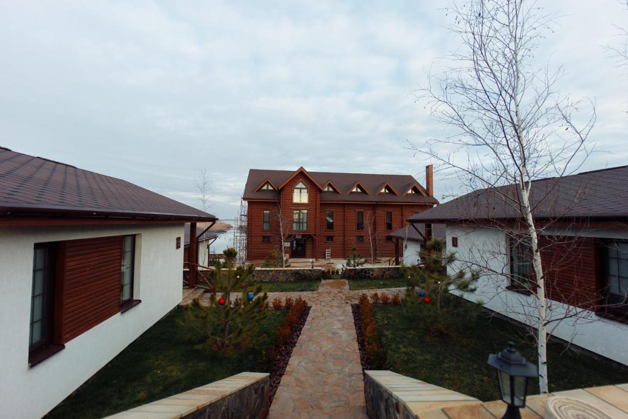 Waterloo Village Dnipro Exteriör bild
